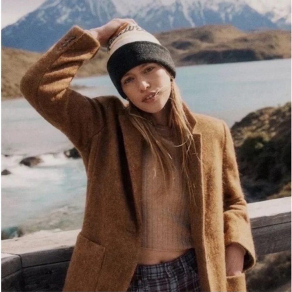 Madewell Retro Pom-Pom Beanie Winter Hat in Cloud Lining One size